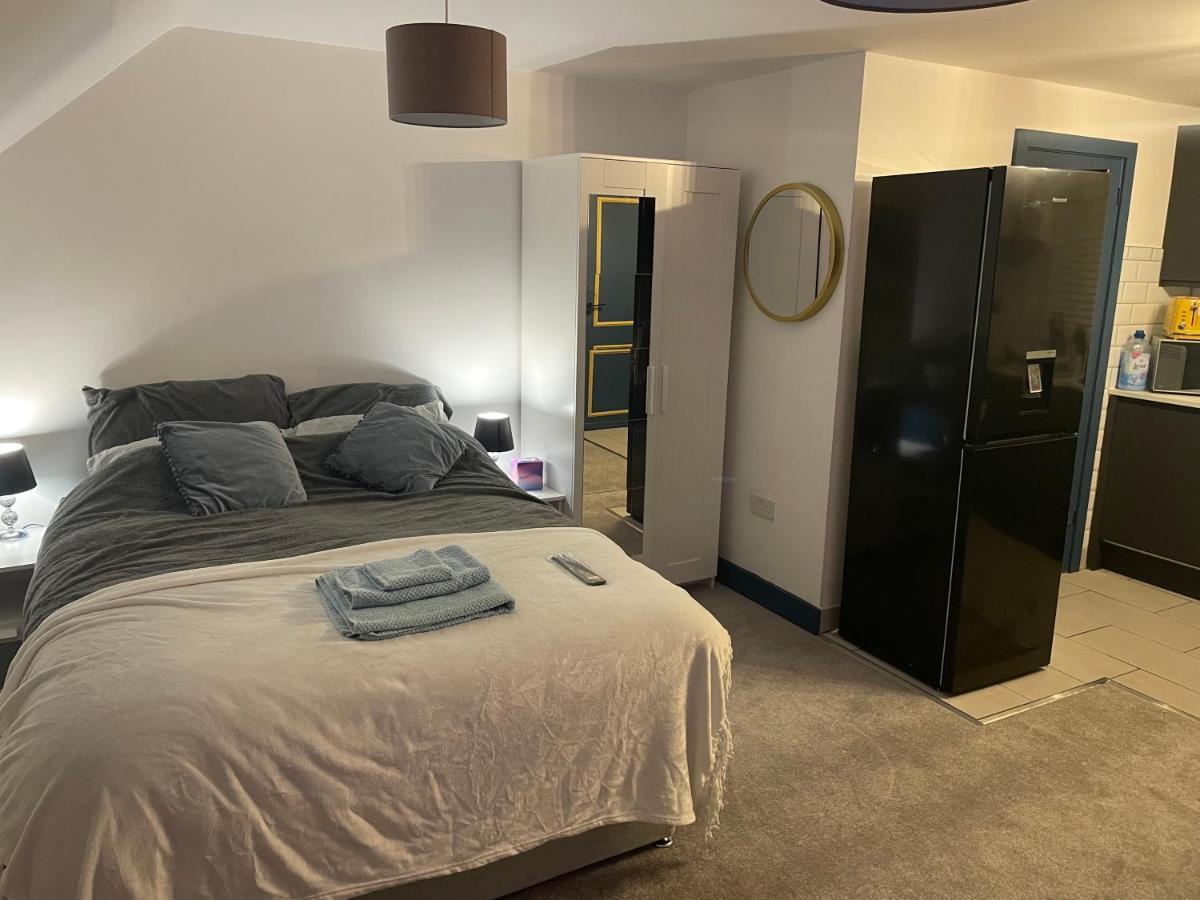 Lovely Studio Apartment Located In Birmingham Extérieur photo