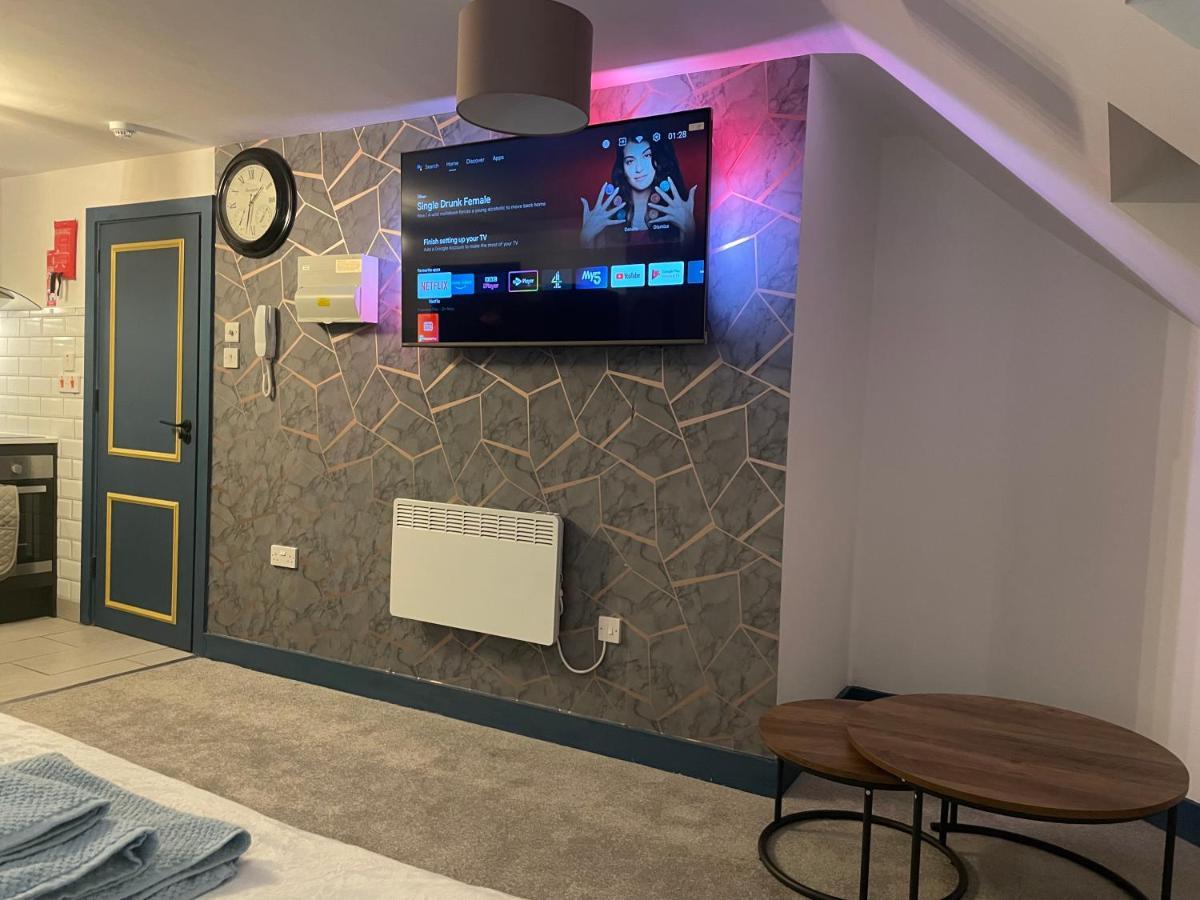 Lovely Studio Apartment Located In Birmingham Extérieur photo