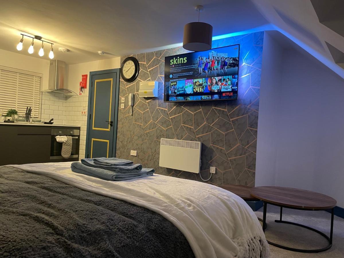 Lovely Studio Apartment Located In Birmingham Extérieur photo